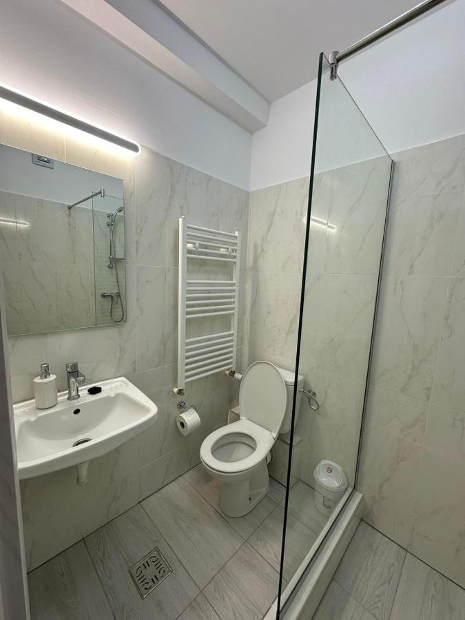 Perdemi Motel Galac Kültér fotó