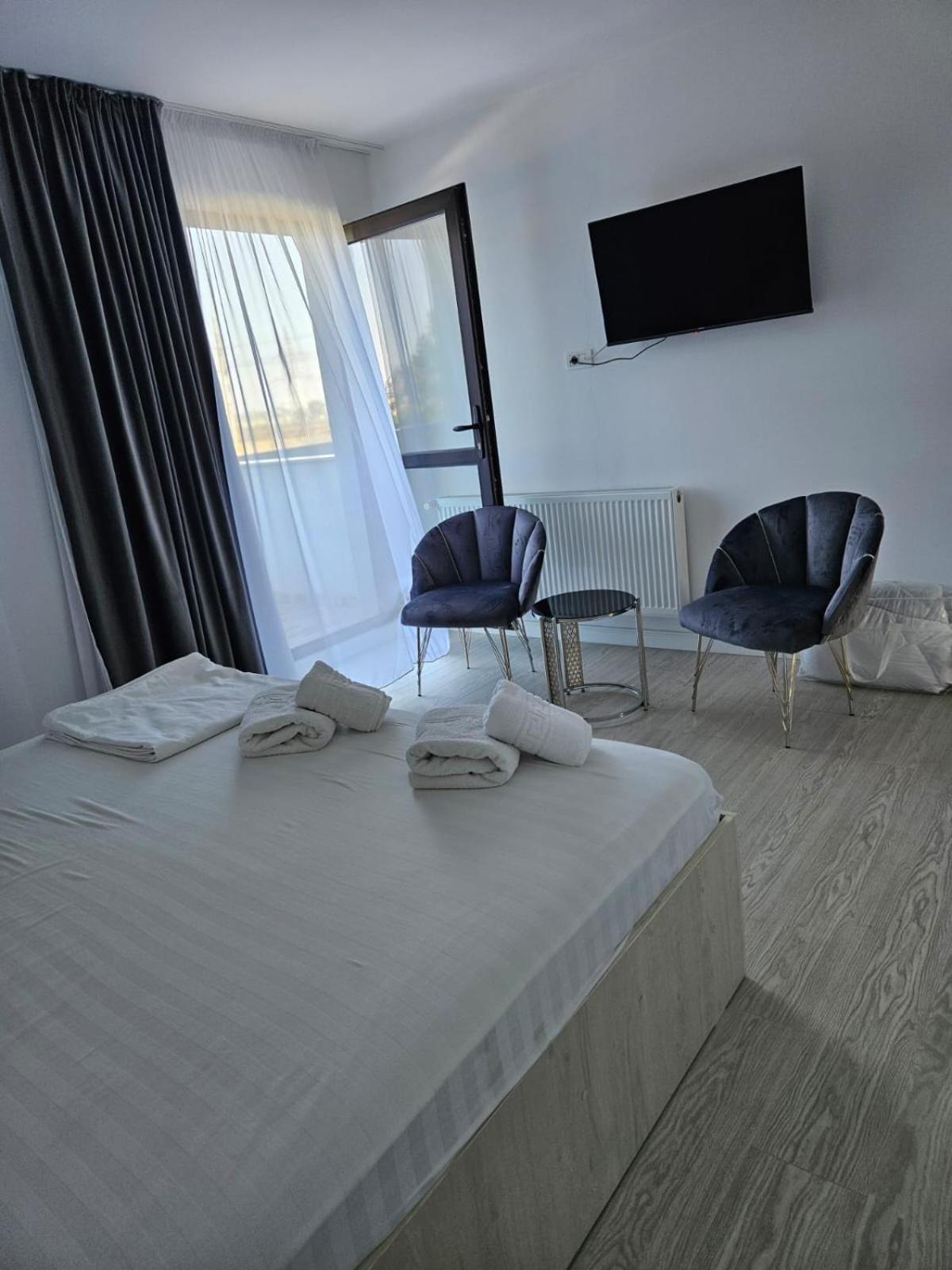 Perdemi Motel Galac Kültér fotó